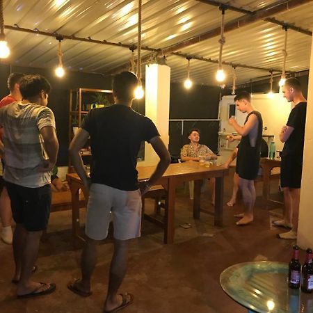 Aerostel - Backpacker'S Hostel In Goa Calangute Esterno foto