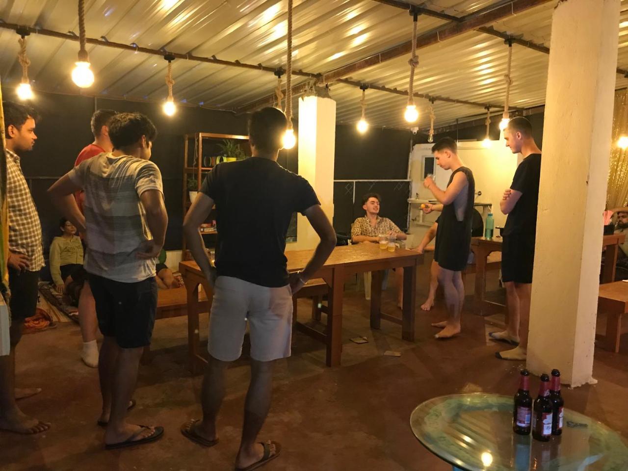 Aerostel - Backpacker'S Hostel In Goa Calangute Esterno foto